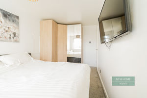 Photo 18- click for photo gallery